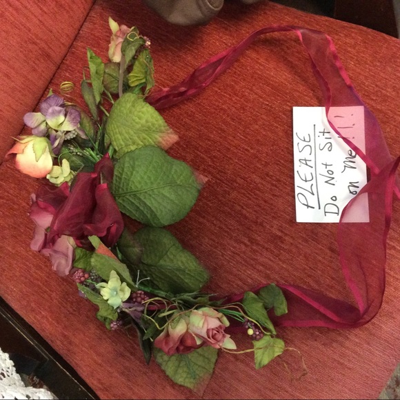 RETIRED LISTING Springtime Handmade Crown Garland - Picture 4 of 8